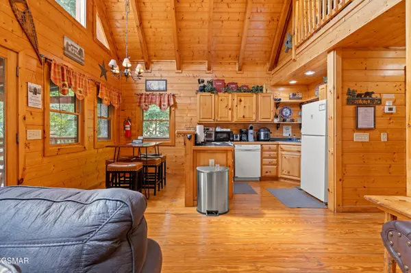 2308 Whipoorwill Hill Way, Sevierville, TN 37862