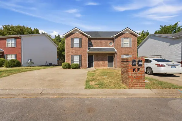 1427 Middleborough Ct, Murfreesboro, TN 37130