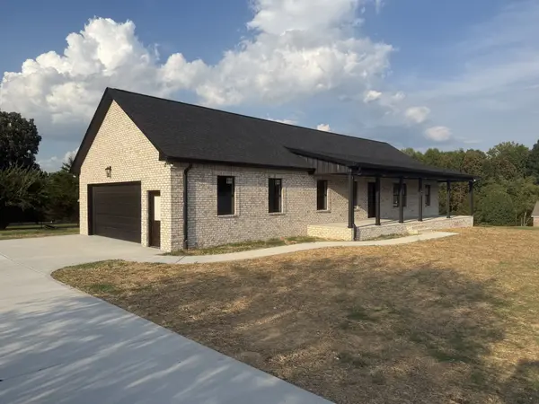 155 Applehill Drive, Lafayette, TN 37083