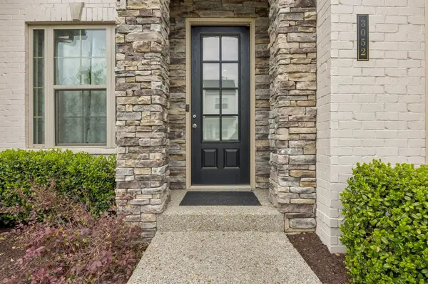 3052 Flowing Creek Dr, Franklin, TN 37064
