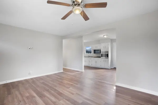2016 Rosemary Dr, Clarksville, TN 37042