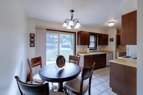 908 N 12th, Arkansas City, KS 67005