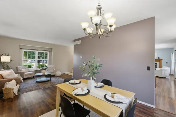 2732 N Beacon Hill Ct, Wichita, KS 67220