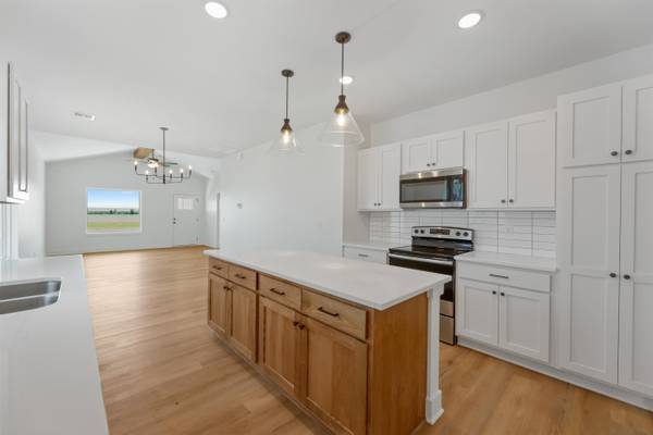 3521 N Azalea St, Maize, KS 67223