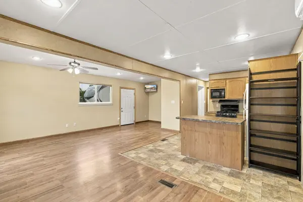 488 Royalty Lane, Branson, MO 65616