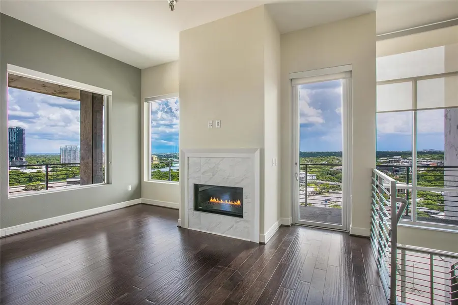 214 Barton Springs RD #1910, Austin, TX 78704