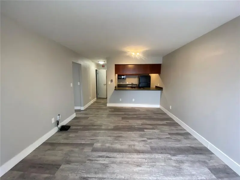 600 E 8th ST #7G, Kansas City, MO 64106