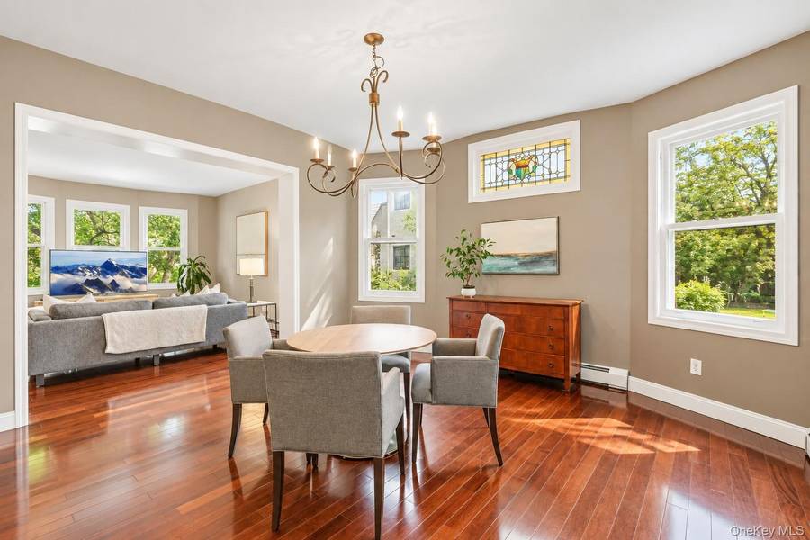31 Desmond AVE, Bronxville, NY 10708