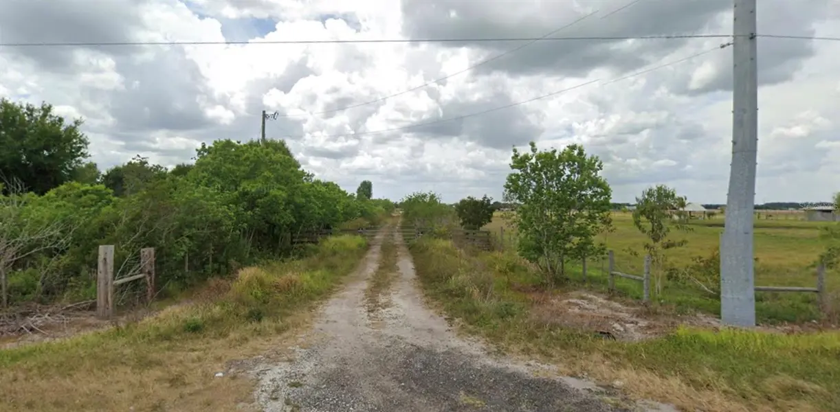 4805 WAGON TRL, Sebring, FL 33875