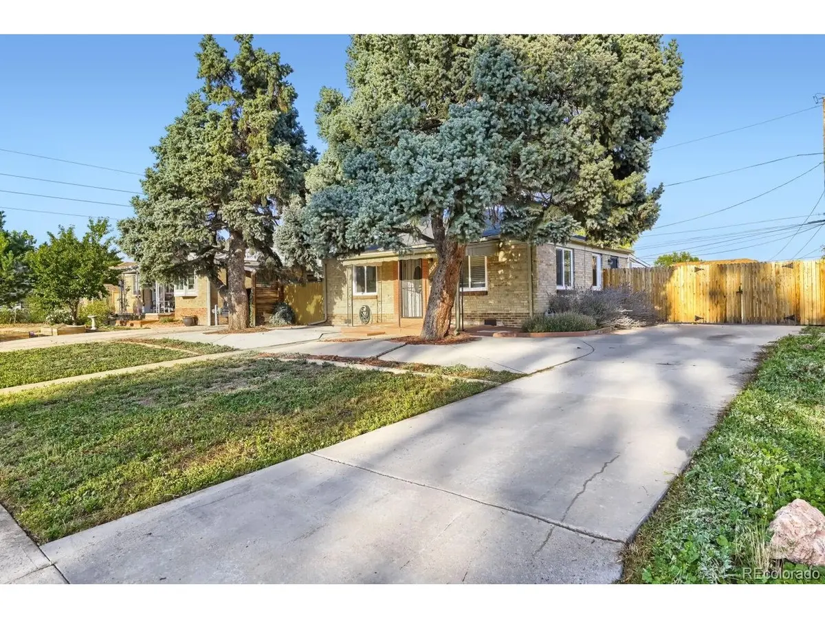 1318 S Dale, Denver, CO 80219