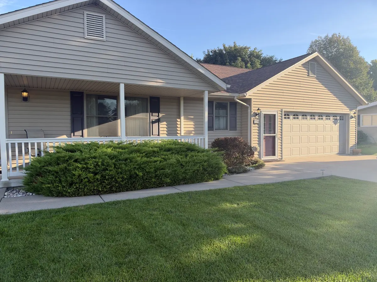 506 W Williams ST, Atkinson, IL 61235