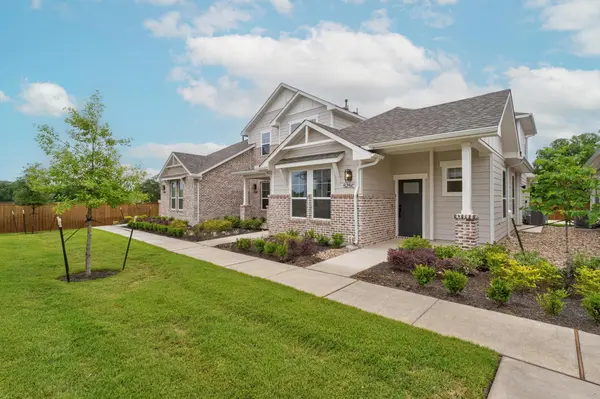 501 Orleanian DR #A, Buda, TX 78610