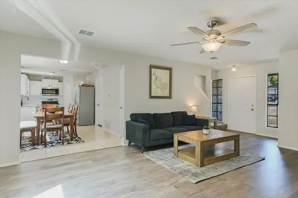 1009 Peggotty PL, Austin, TX 78753