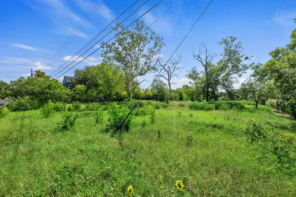 4519 S 3rd ST, Austin, TX 78745