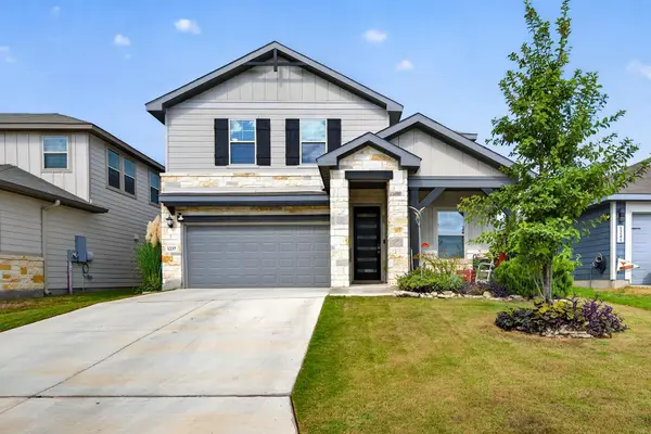 1237 Ella Crossing XING, New Braunfels, TX 78130