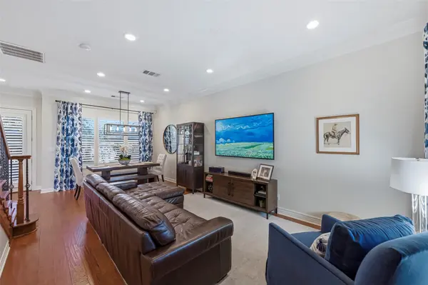 1621 Enfield RD #E, Austin, TX 78703