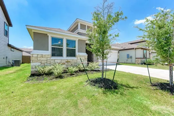 209 Magna LN, Liberty Hill, TX 78642