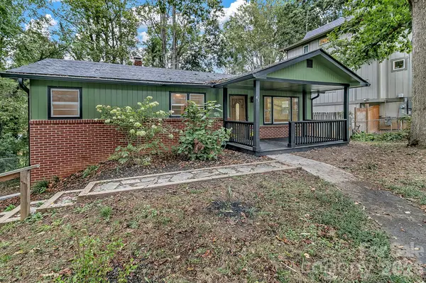 43 Rex DR, Asheville, NC 28806