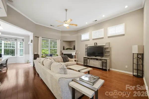 3009 Grande Heights DR, Charlotte, NC 28269