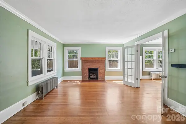 23 Lanvale AVE, Asheville, NC 28806