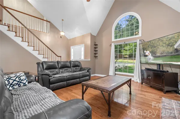 665 Millswood DR, Mooresville, NC 28115