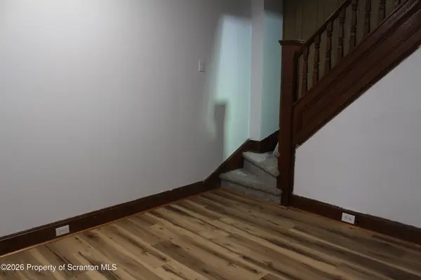 1346 Madison AVE, Scranton, PA 18509
