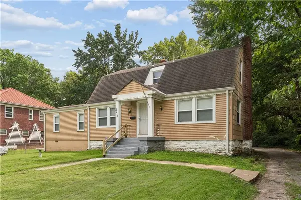 2311 E 73rd ST, Kansas City, MO 64132