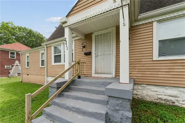 2311 E 73rd ST, Kansas City, MO 64132
