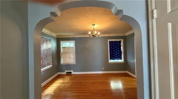 306 Meyer BLVD #E, Kansas City, MO 64113