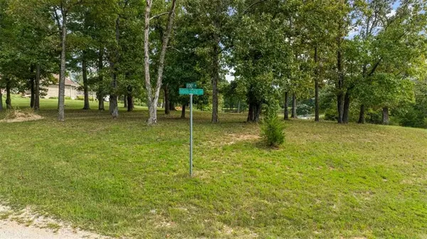 119 Sydney LN, Gravois Mills, MO 65037