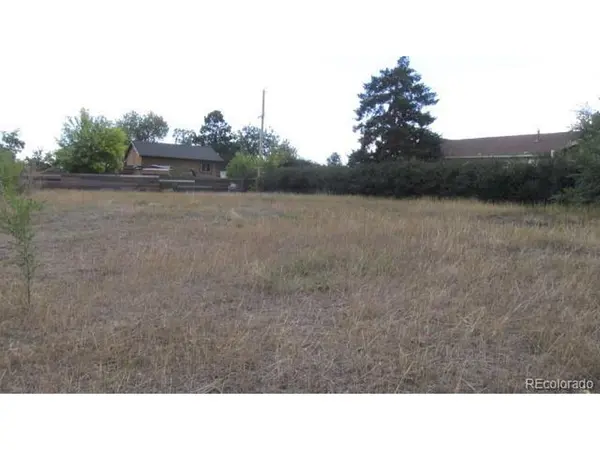 880 Vivian, Lakewood, CO 80401