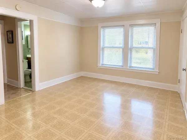 21-23 29th AVE, Astoria, NY 11102