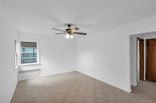 147 Broadway, West Hempstead, NY 11552