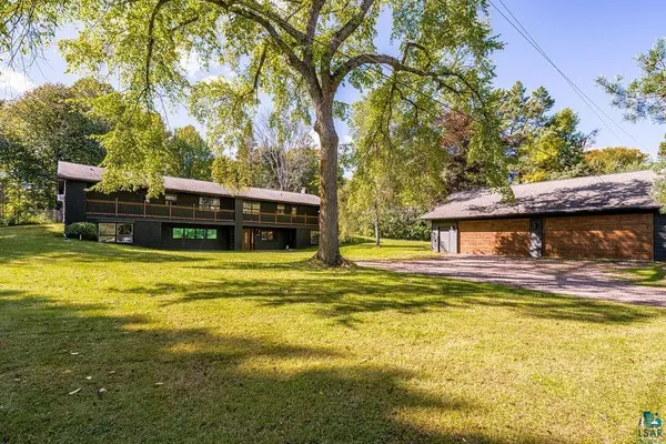 5758 Old Miller Trunk Hwy, Duluth, MN 55811