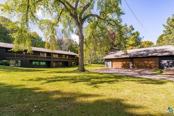 5758 Old Miller Trunk Hwy, Duluth, MN 55811