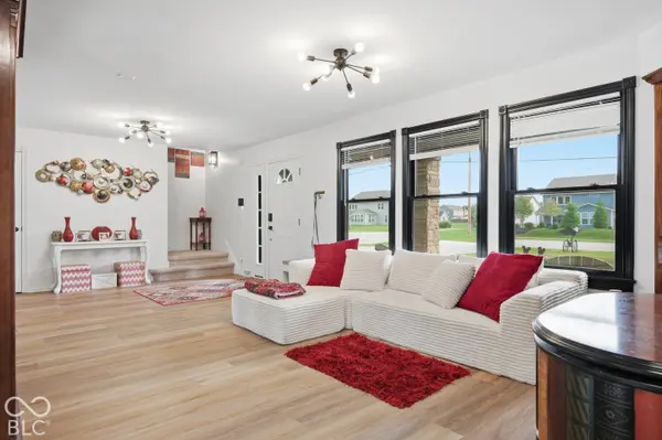 1334 S Runyon, Greenwood, IN 46143