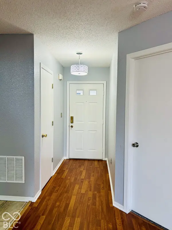 4117 Village Trace BLVD, Indianapolis, IN 46254