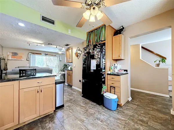 6305 NEWTOWN CIR #5B4, Tampa, FL 33615