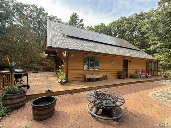 41083 Old Farm Place, Monroe City, MO 63456