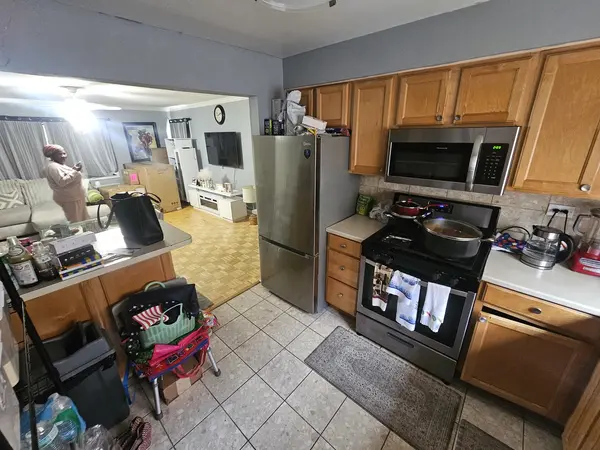 7247 N Hamilton AVE #1A, Chicago, IL 60645