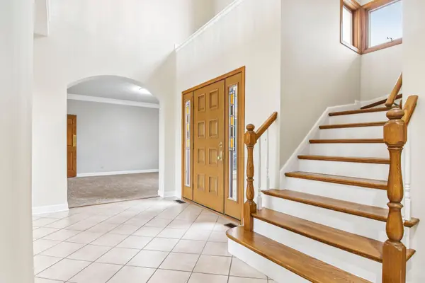 1167 S HiddenBrook TRL, Palatine, IL 60067