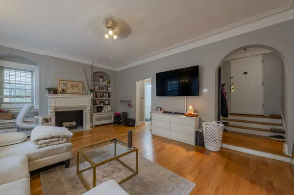 2730 N PINE GROVE AVE #G, Chicago, IL 60614