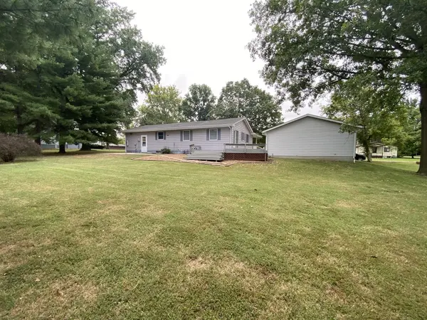 206 Junction ST, Centralia, IL 62801