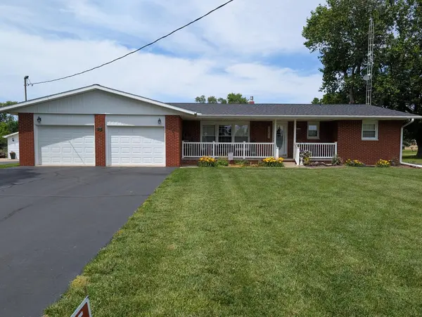 111 W Embarras ST, Sainte Marie, IL 62459