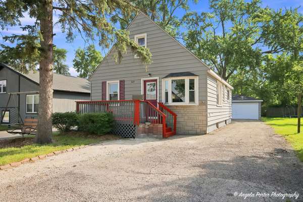 1621 ROUND LAKE DR, Round Lake Beach, IL 60073