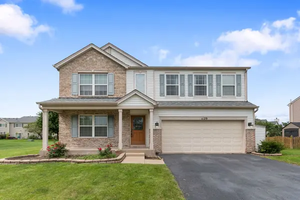 1129 S Wabena AVE, Minooka, IL 60447