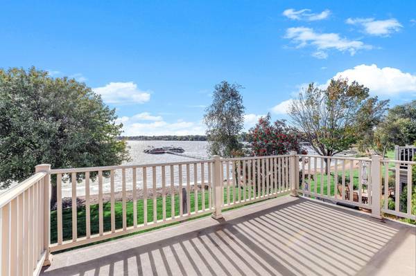 59 1st ST SE, Forest Lake, MN 55025