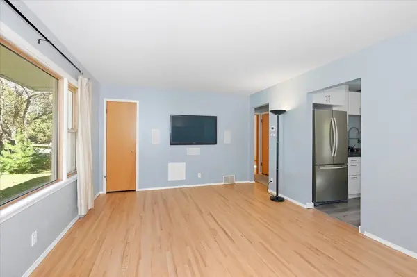 1614 Linzie RD, Duluth, MN 55811