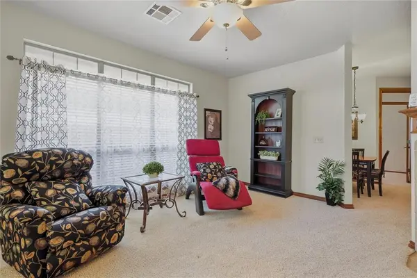 13316 Prairie View LN, Oklahoma City, OK 73142