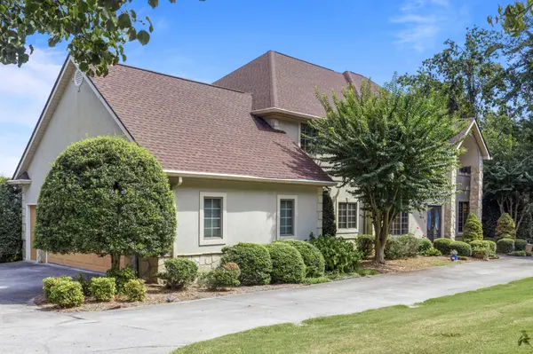 815 Battlefield Park Drive, Dalton, GA 30720